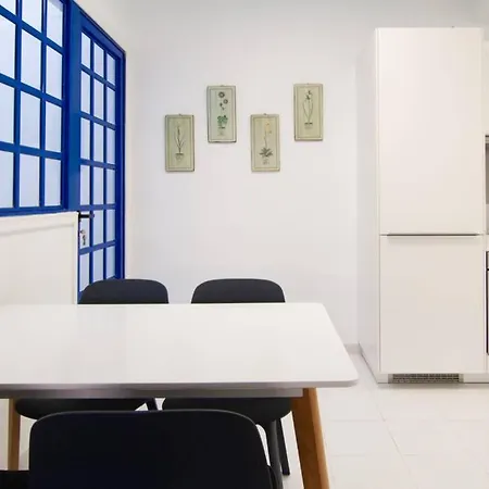 Recien Renovado A 2 Min De La Playa Apartment *
